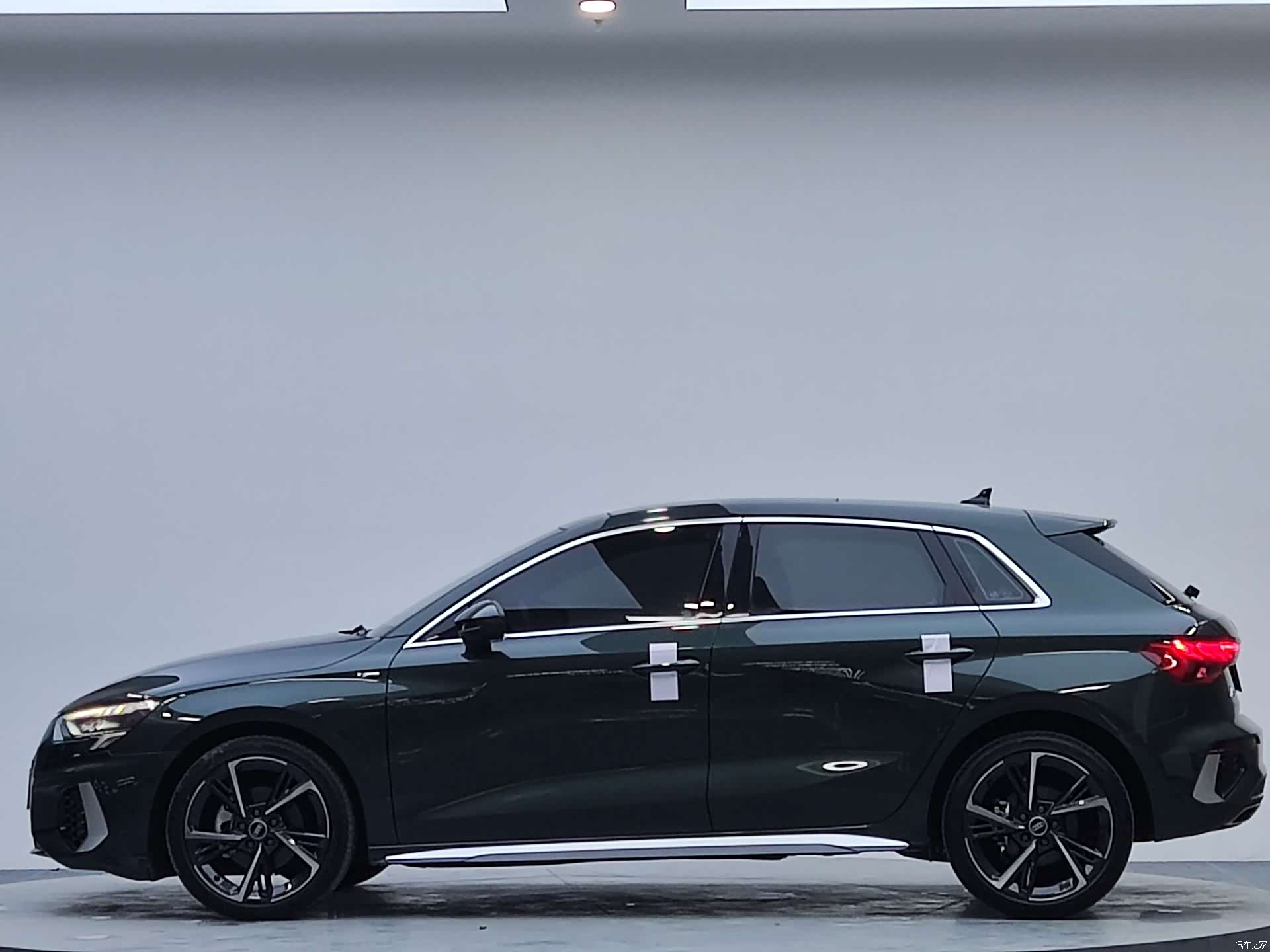Audi A3, 2022 все фото