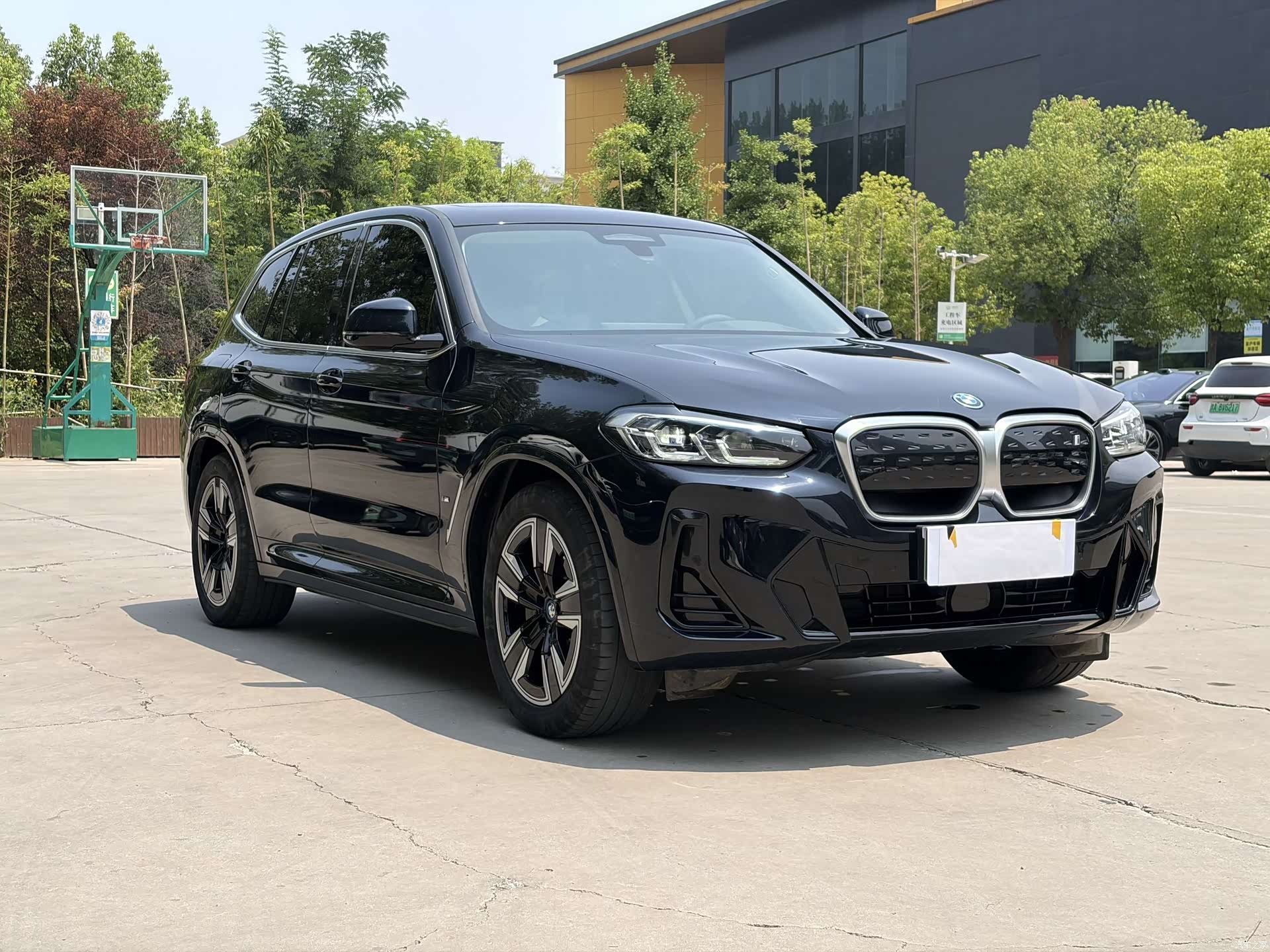 BMW iX3, 2024 3