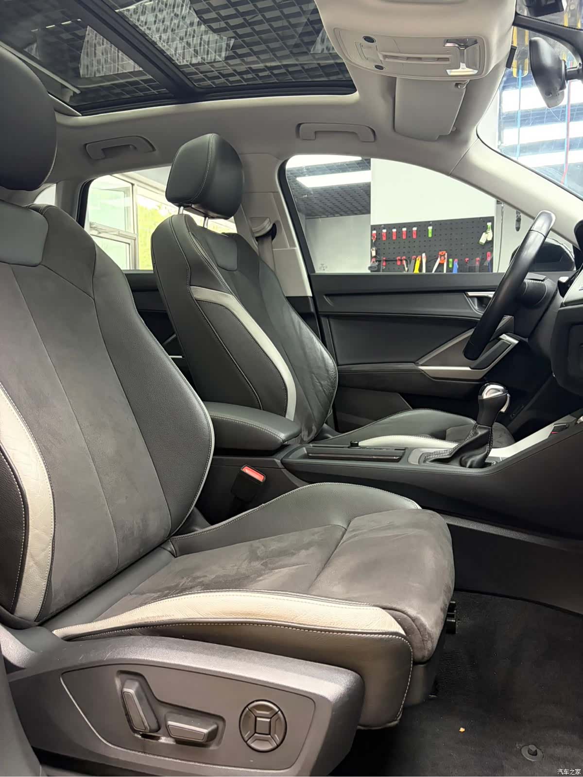 Audi Q3, 2022 12
