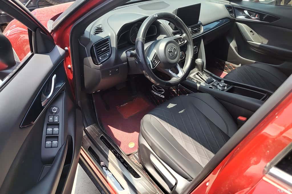 Mazda CX-4, 2021 9