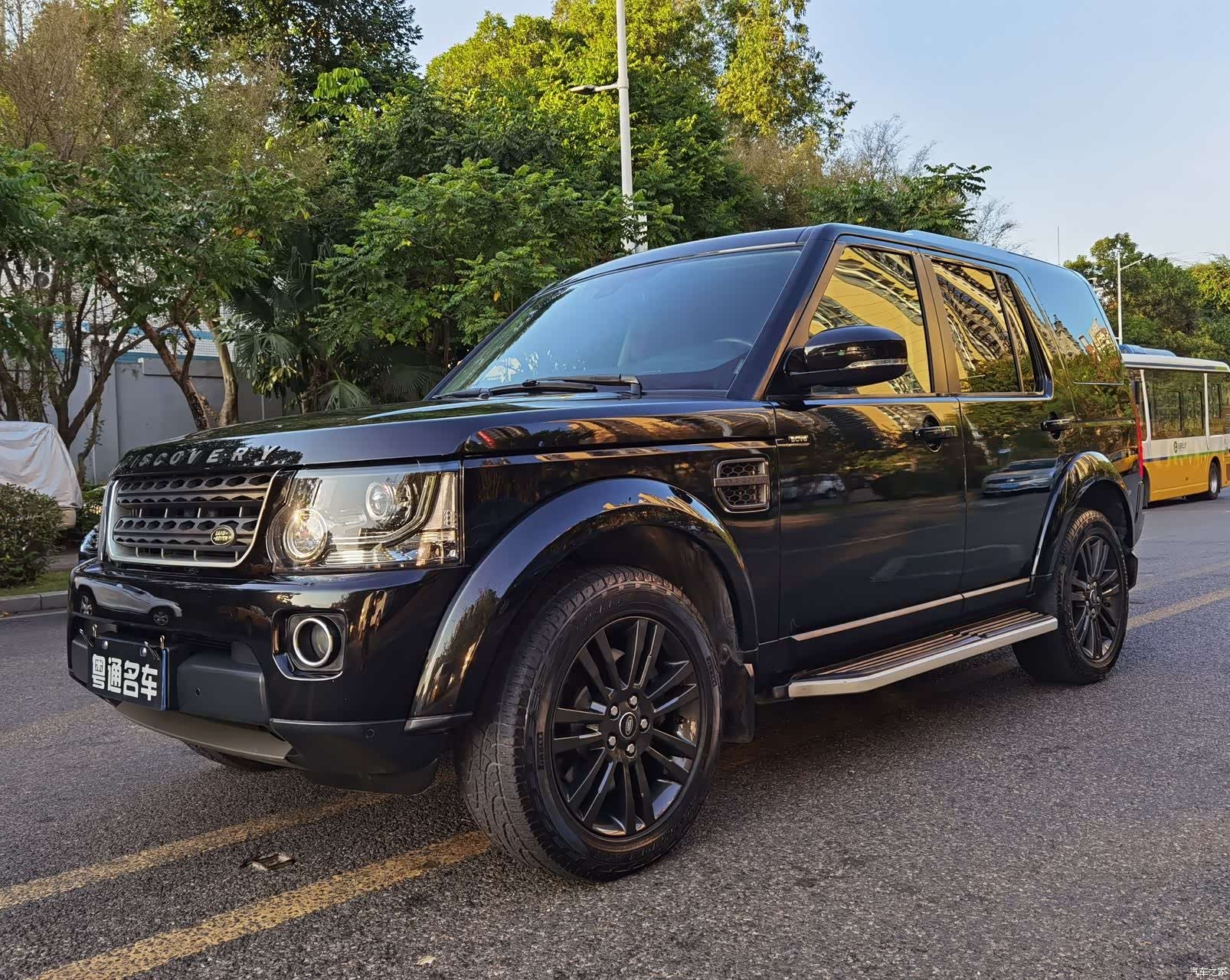 Land Rover Discovery, 2016 1
