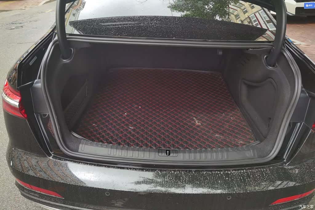 Audi A6L, 2021 4