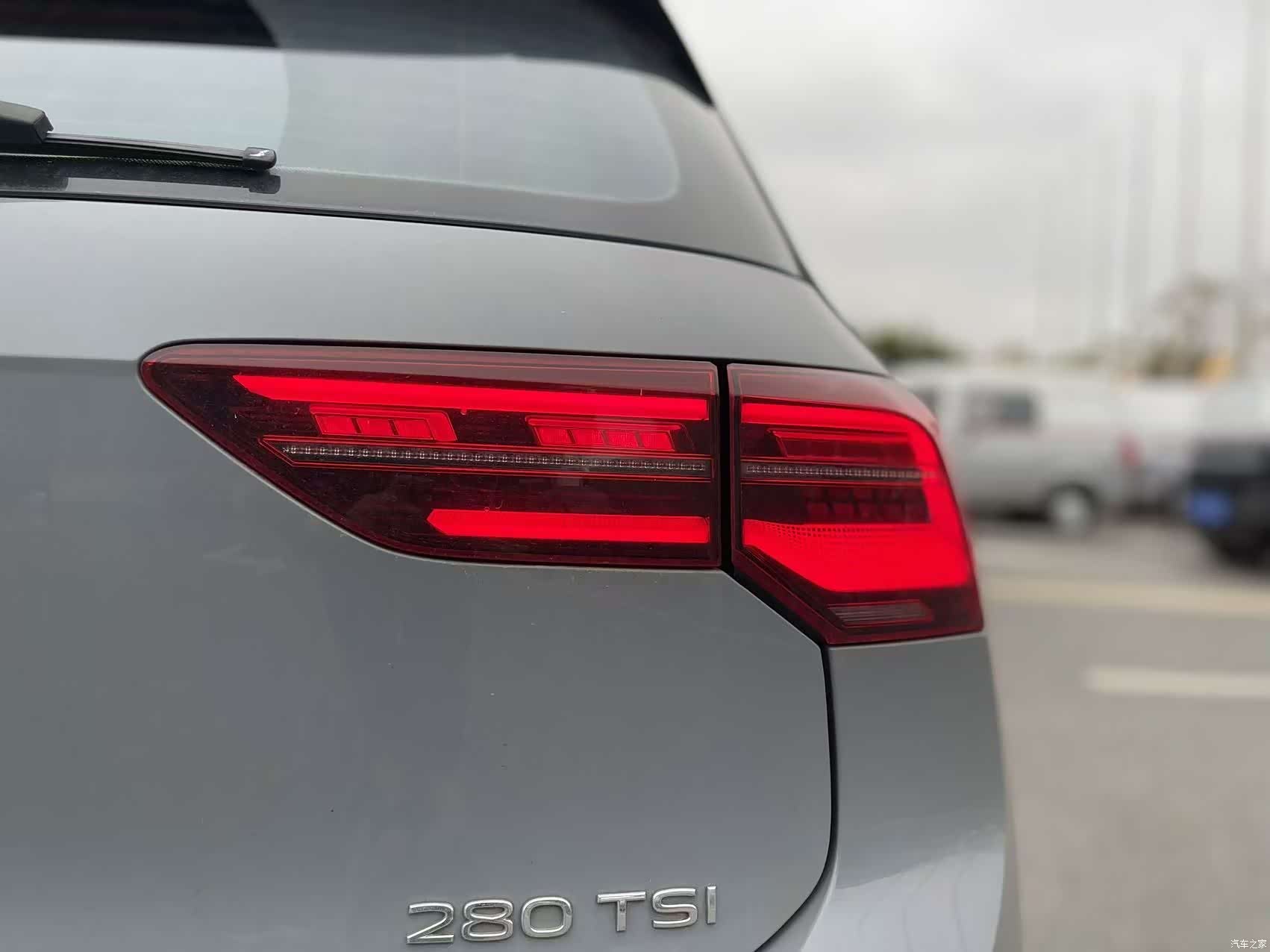 Volkswagen Golf, 2023 15