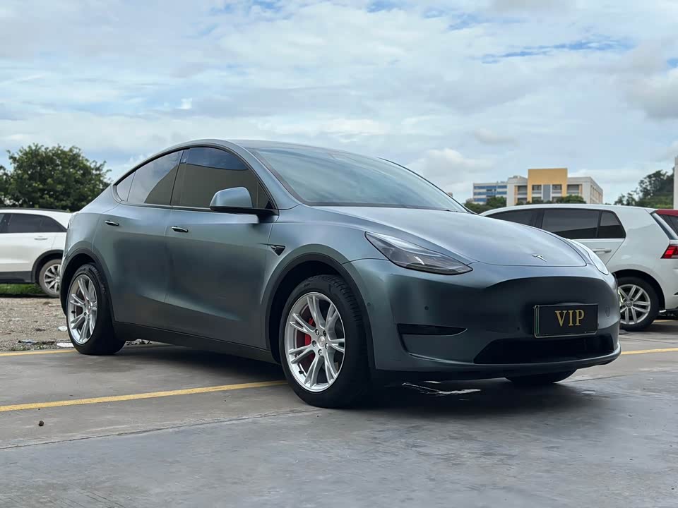 Tesla Model Y Tesla Model Y