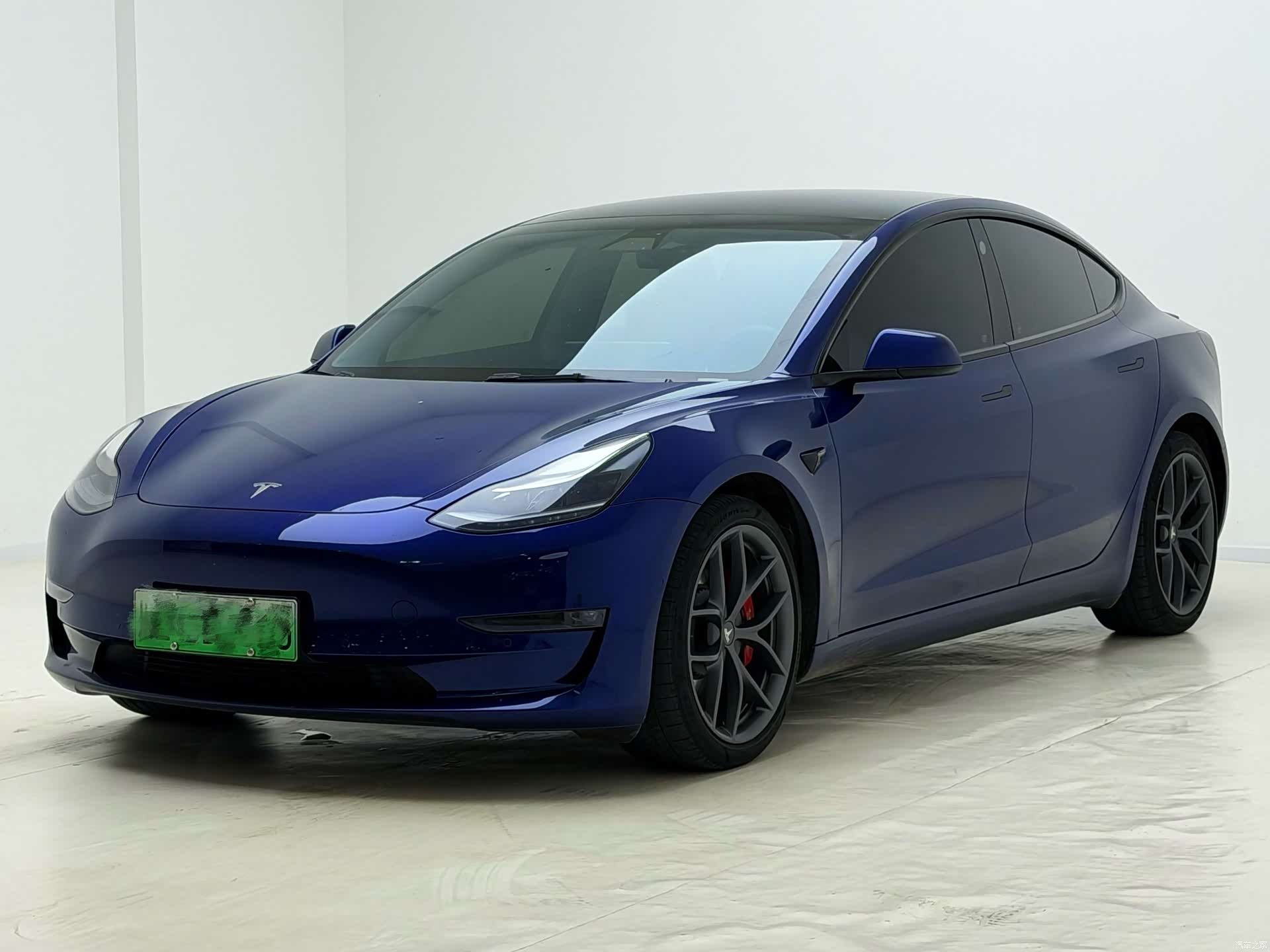 Tesla Model 3, 2021 1