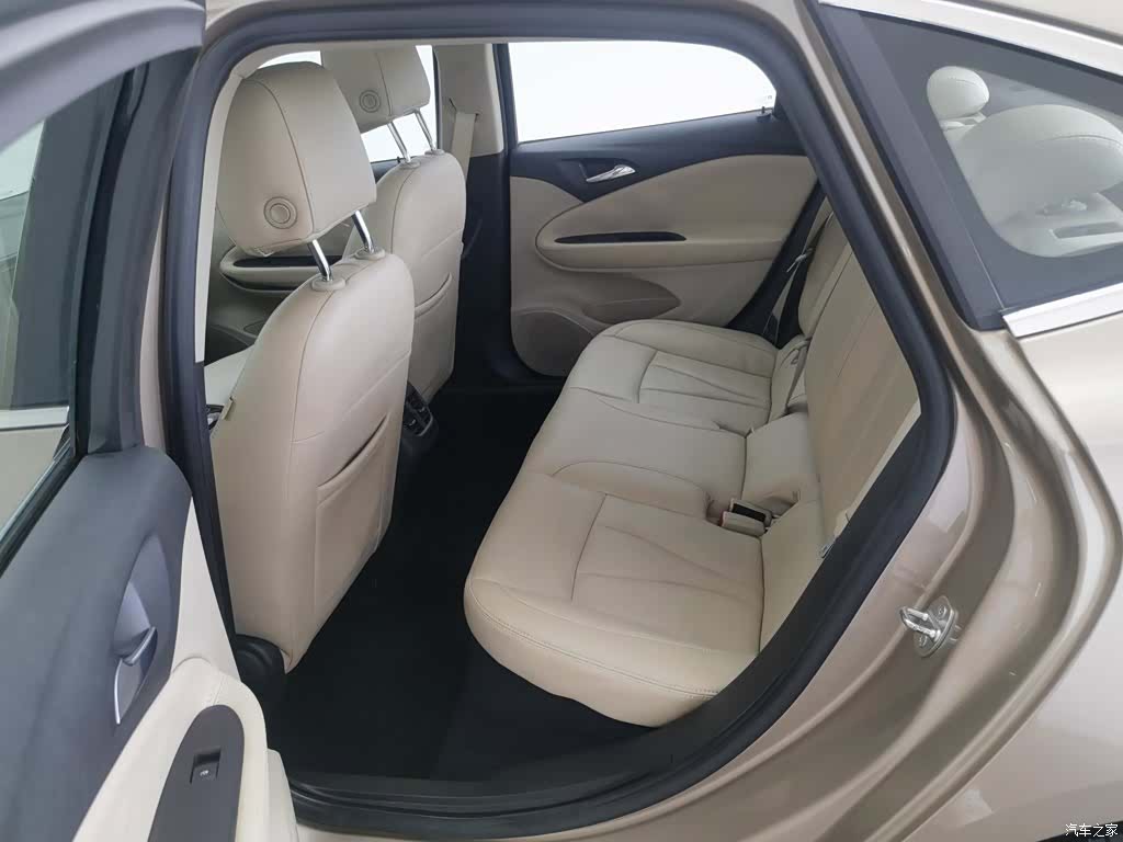 Buick Verano, 2018 15
