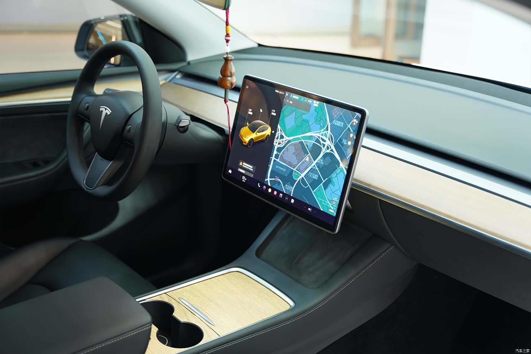 Tesla Model Y, 2021 14