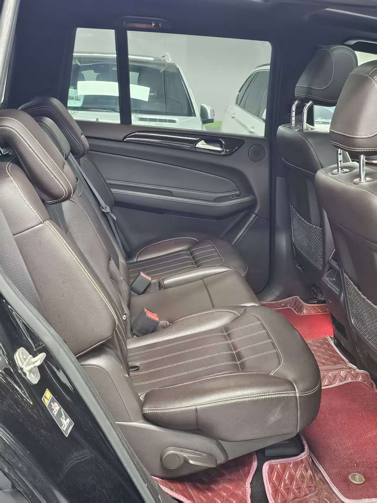 Mercedes-Benz GLS, 2017 16