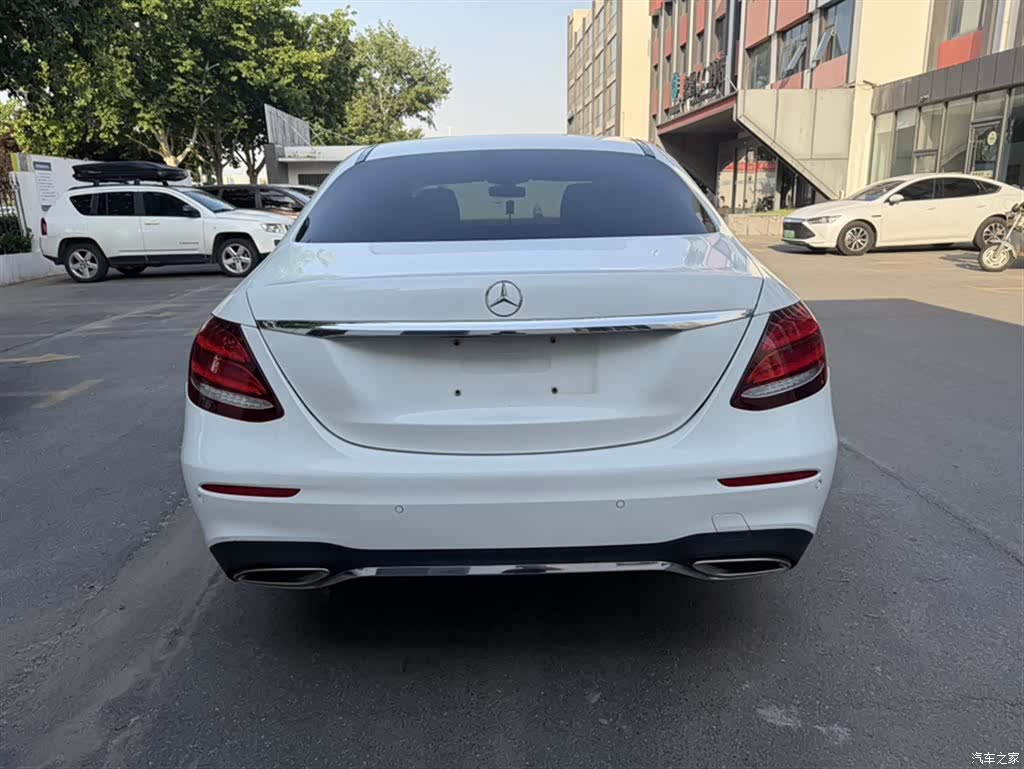 Mercedes-Benz E-Class, 2018 9