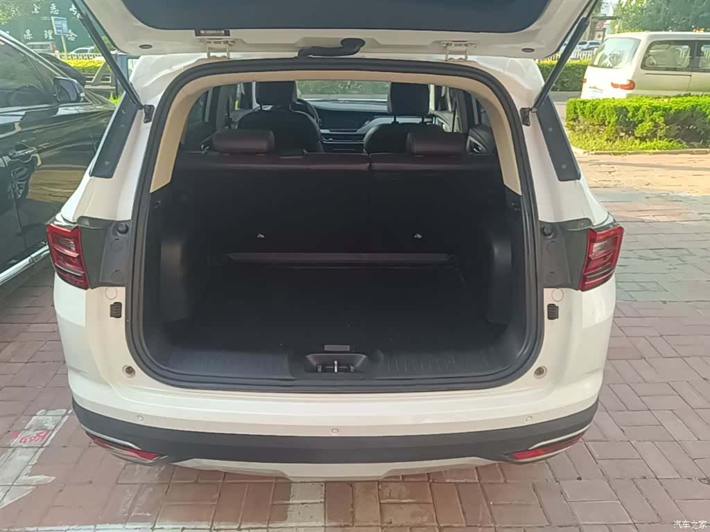 Changan CS35, 2019 19