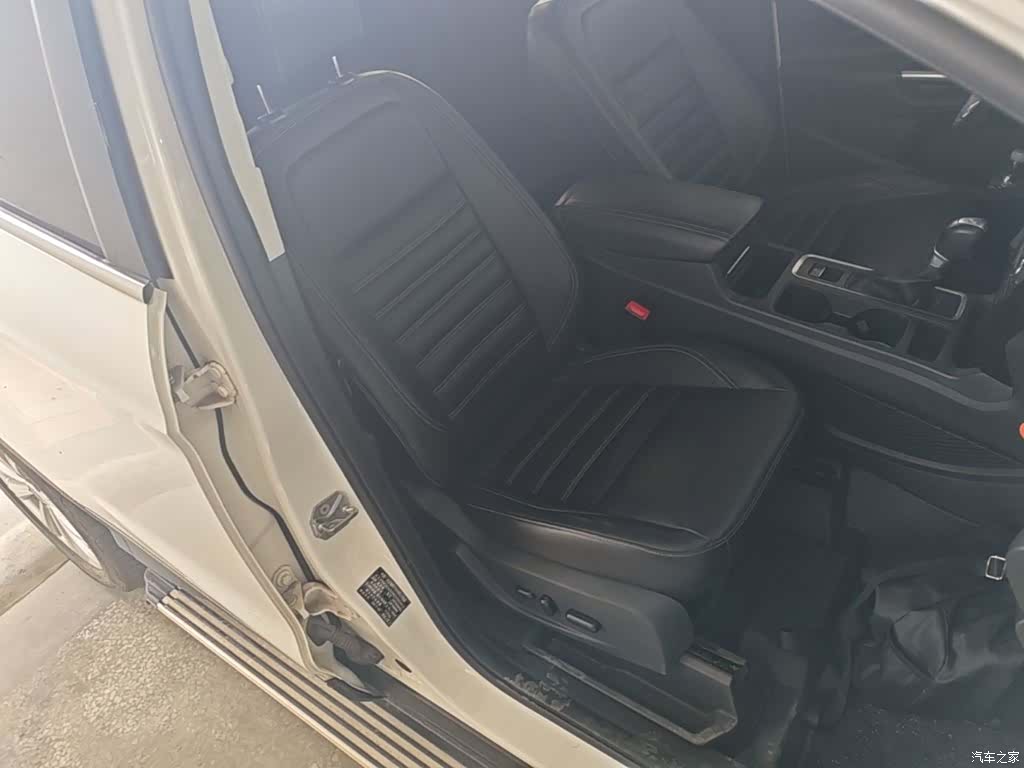 Ford Kuga, 2017 25