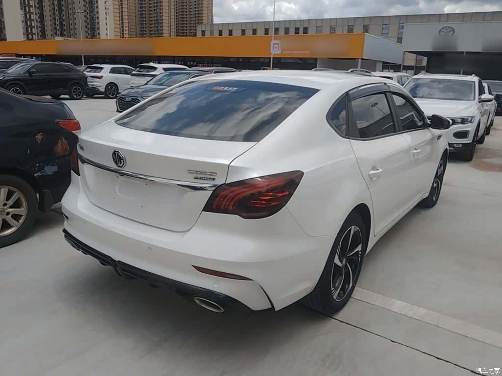 MG MG6, 2023 7
