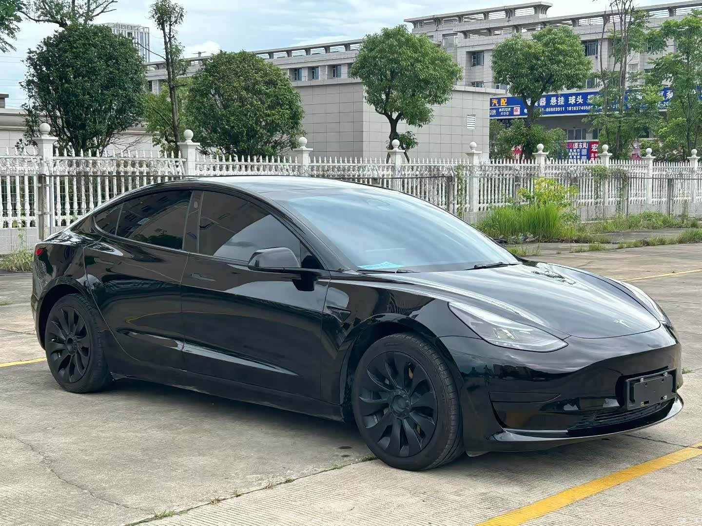 Tesla Model 3, 2023 3
