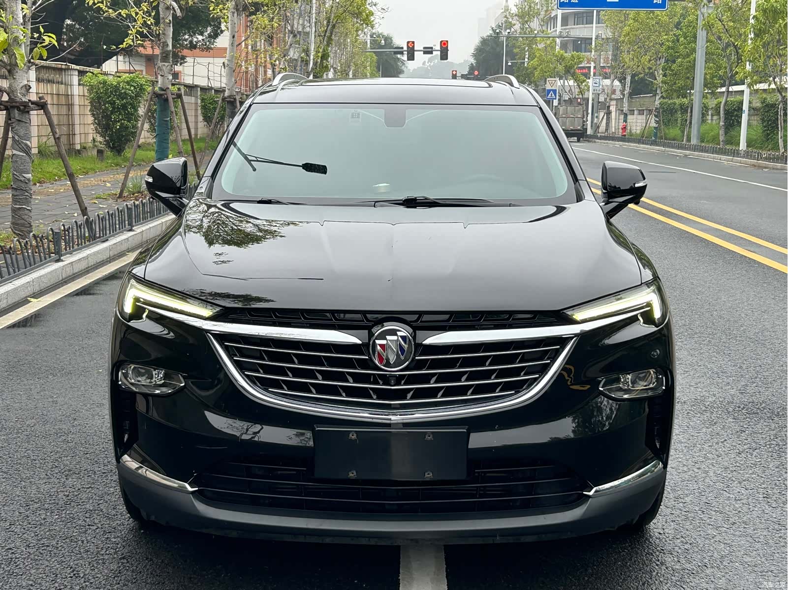 Buick Enclave, 2021 2