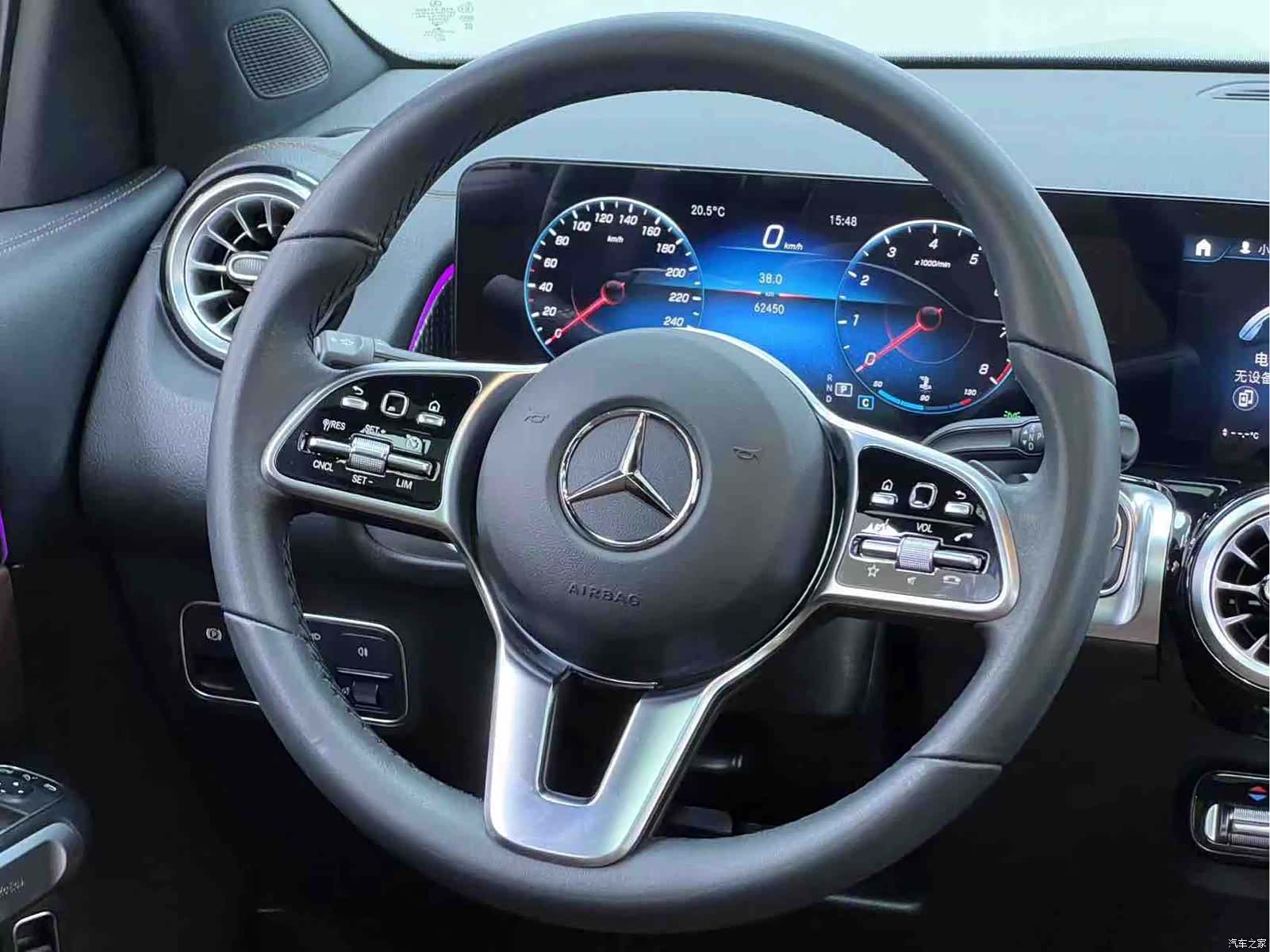 Mercedes-Benz GLB, 2022 24