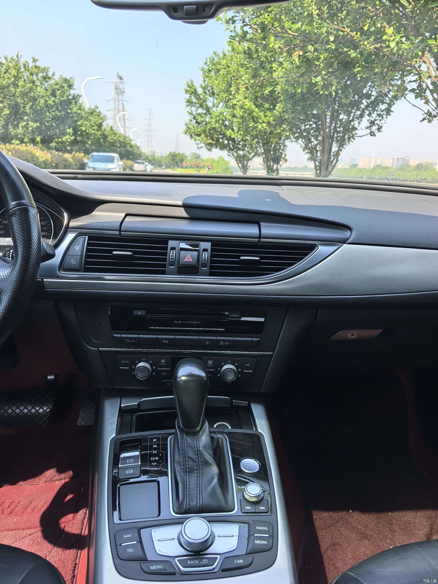 Audi A6L, 2018 8