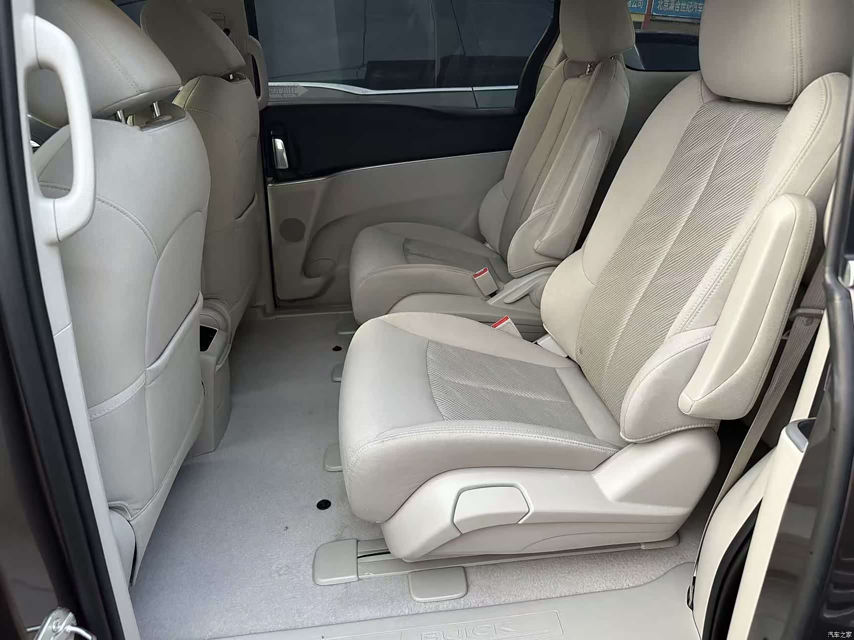 Buick GL8, 2022 6