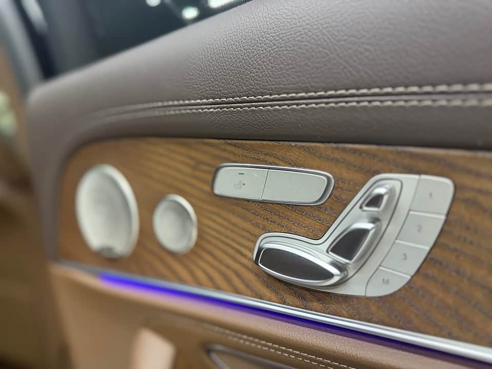 Mercedes-Benz E-class Mercedes-Benz E-class