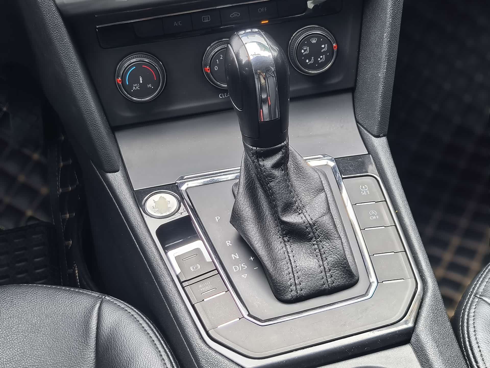 Volkswagen Lamando, 2018 13