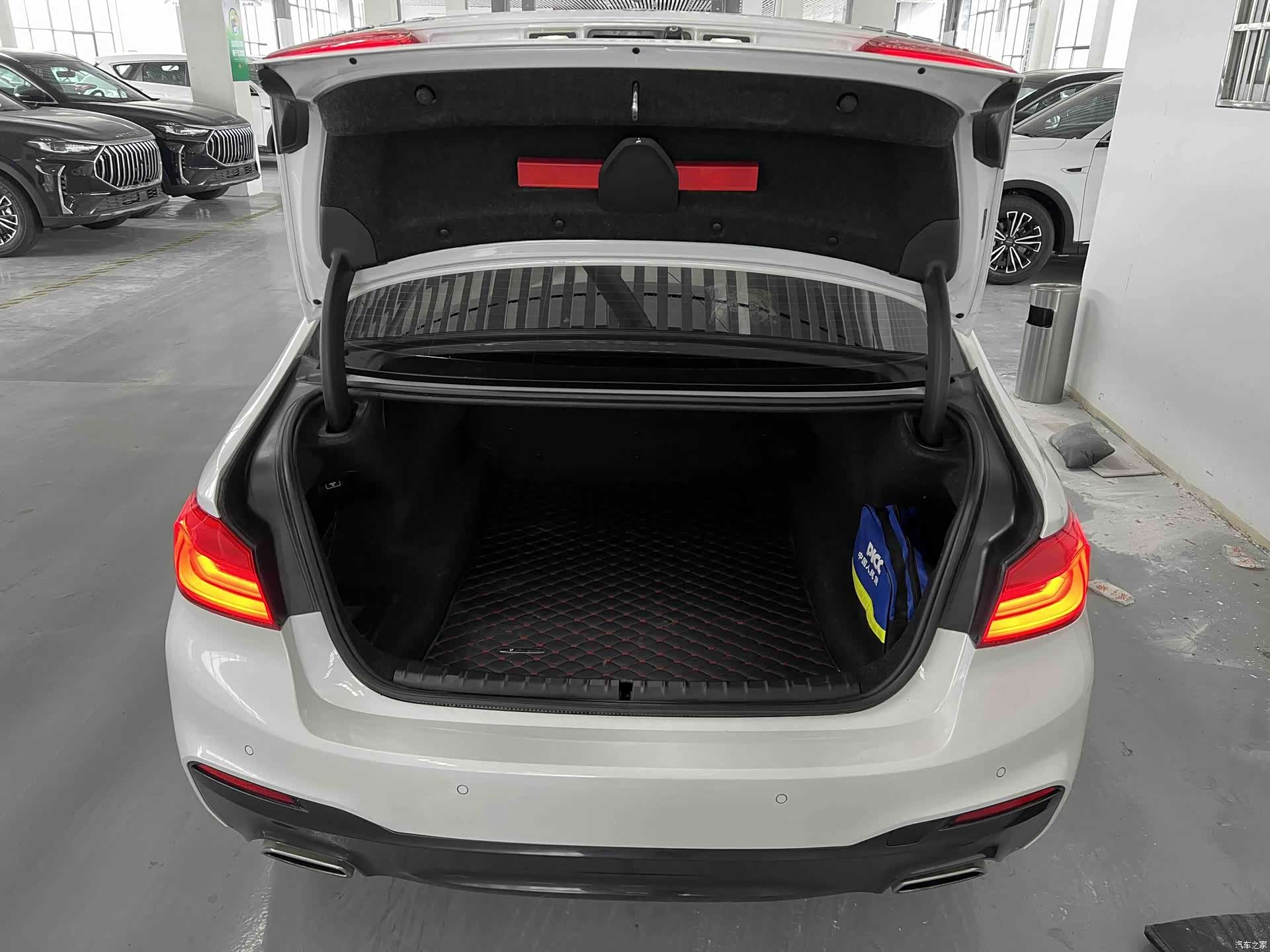 BMW 5 Series, 2018 18