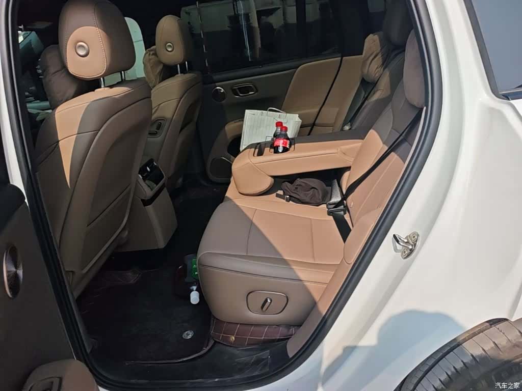 Li Auto i6, 2026 17