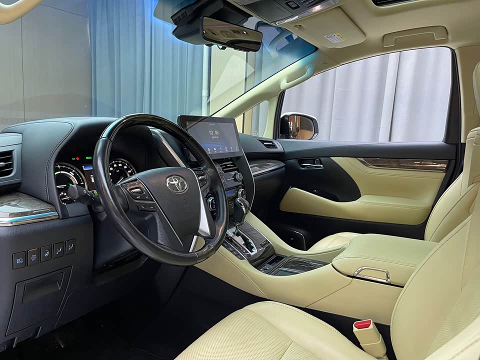 Toyota Elfa