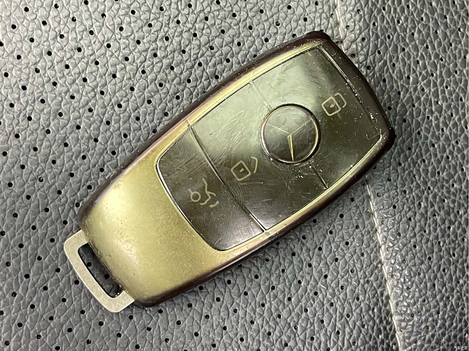 Mercedes-Benz C-Class, 2020 15