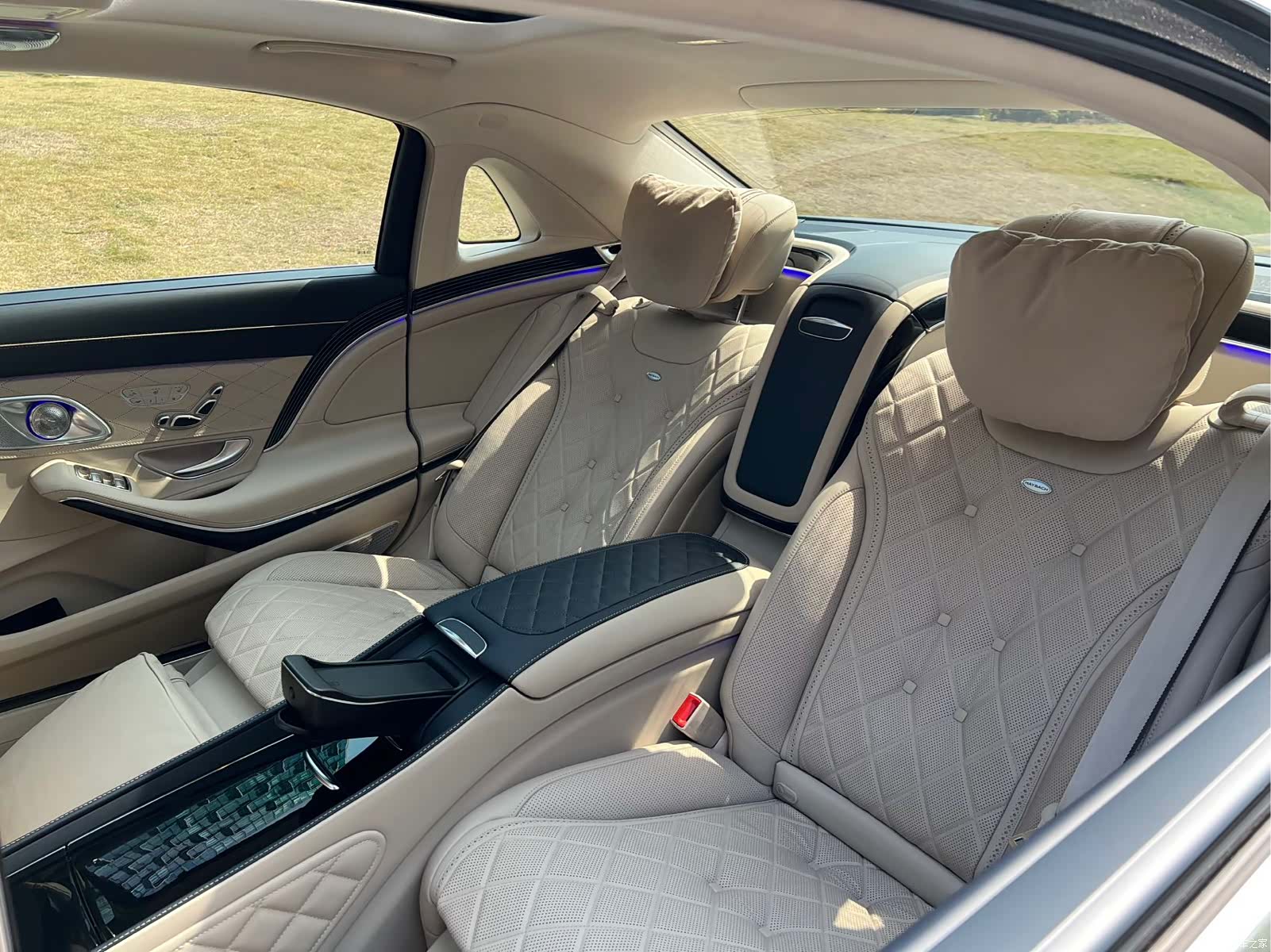 Maybach S-Class, 2019 20