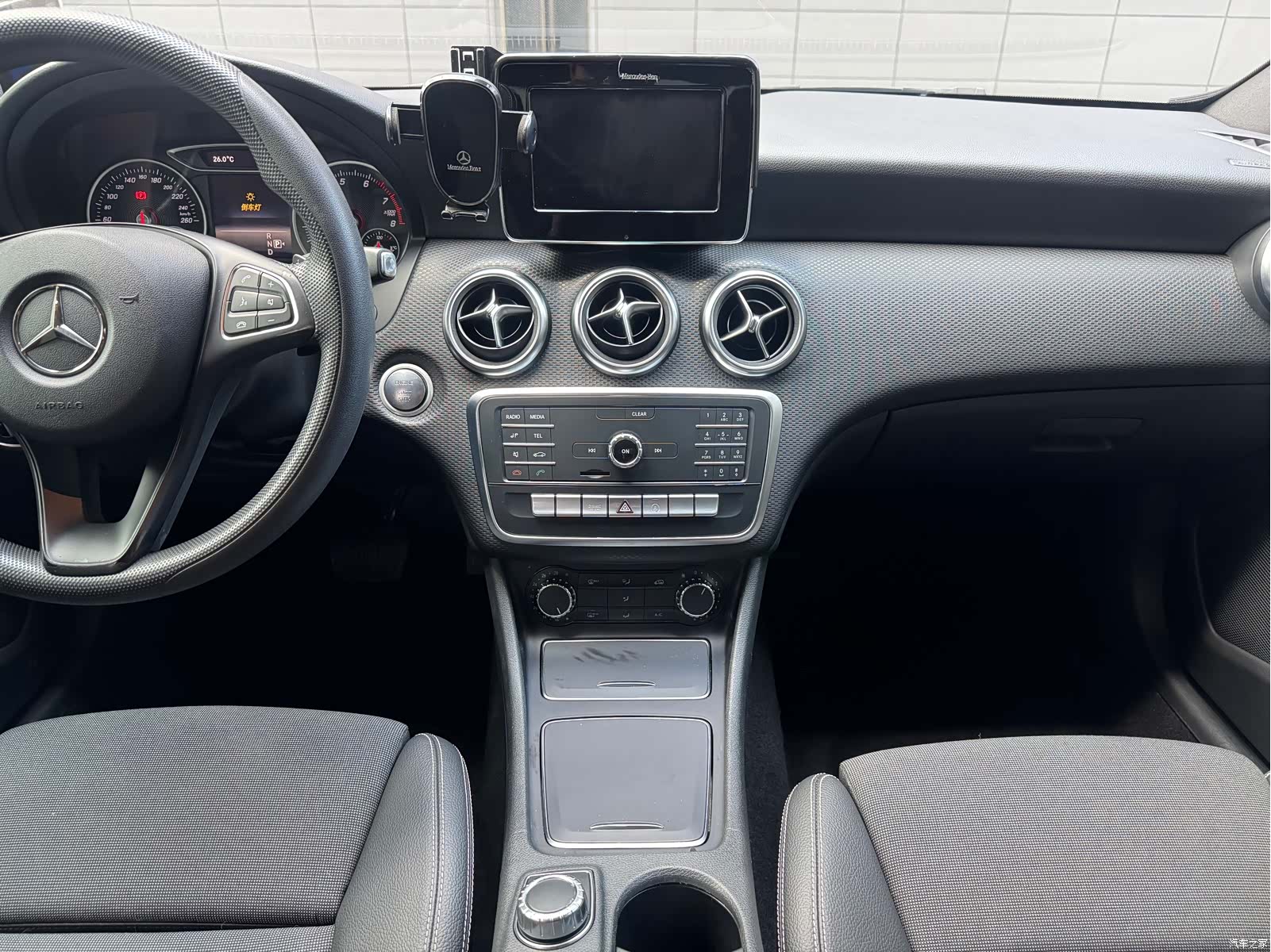 Mercedes-Benz A-Class, 2016 13