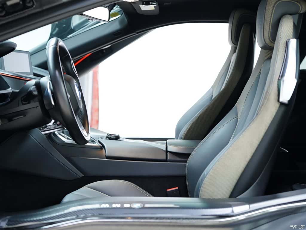 BMW i8, 2017 27