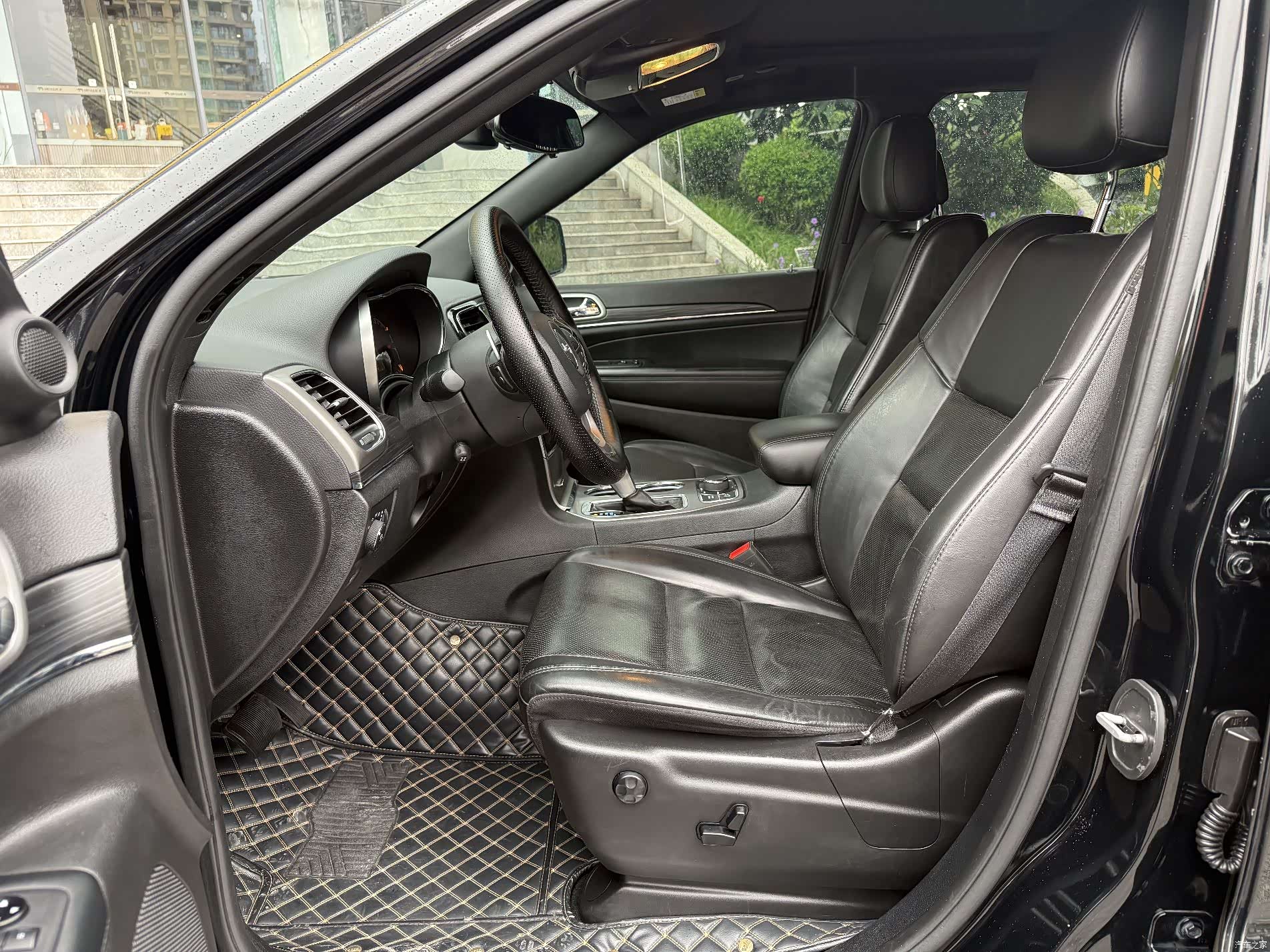 Jeep Grand Cherokee, 2021 14