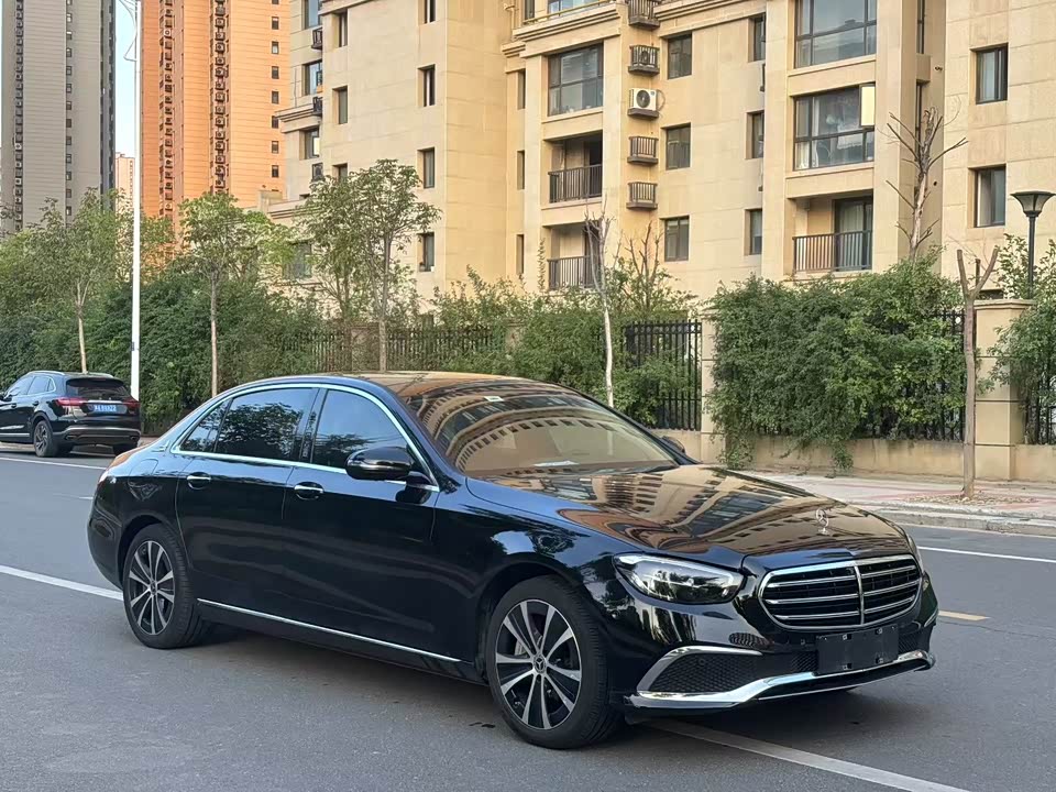 Mercedes-Benz E-class Mercedes-Benz E-class