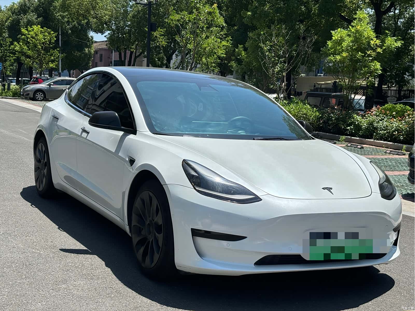 Tesla Model 3, 2021 3