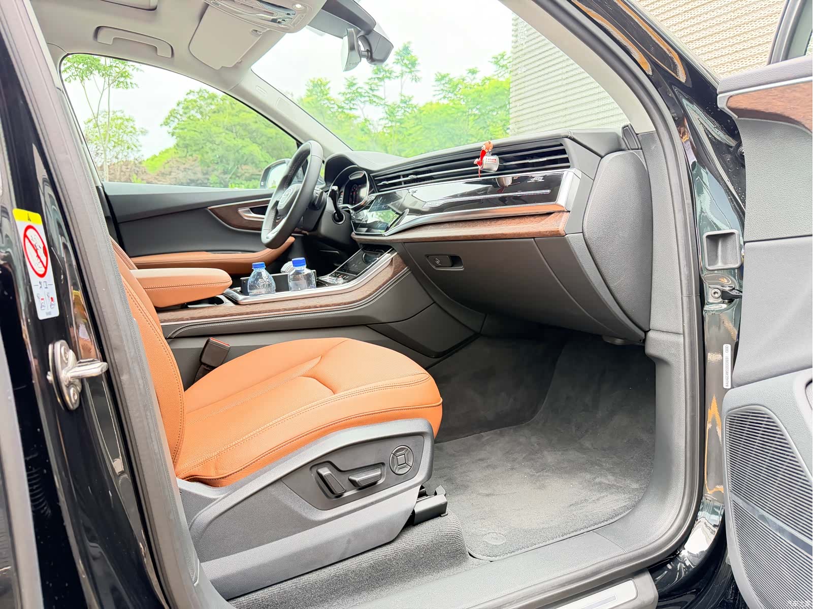 Audi Q7, 2025 10