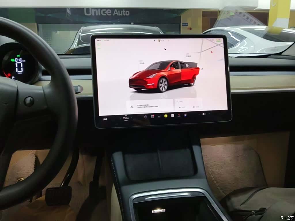 Tesla Model Y, 2022 13
