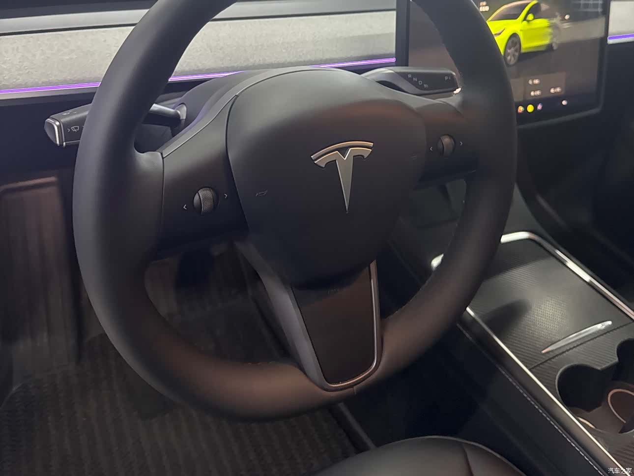 Tesla Model Y, 2024 12