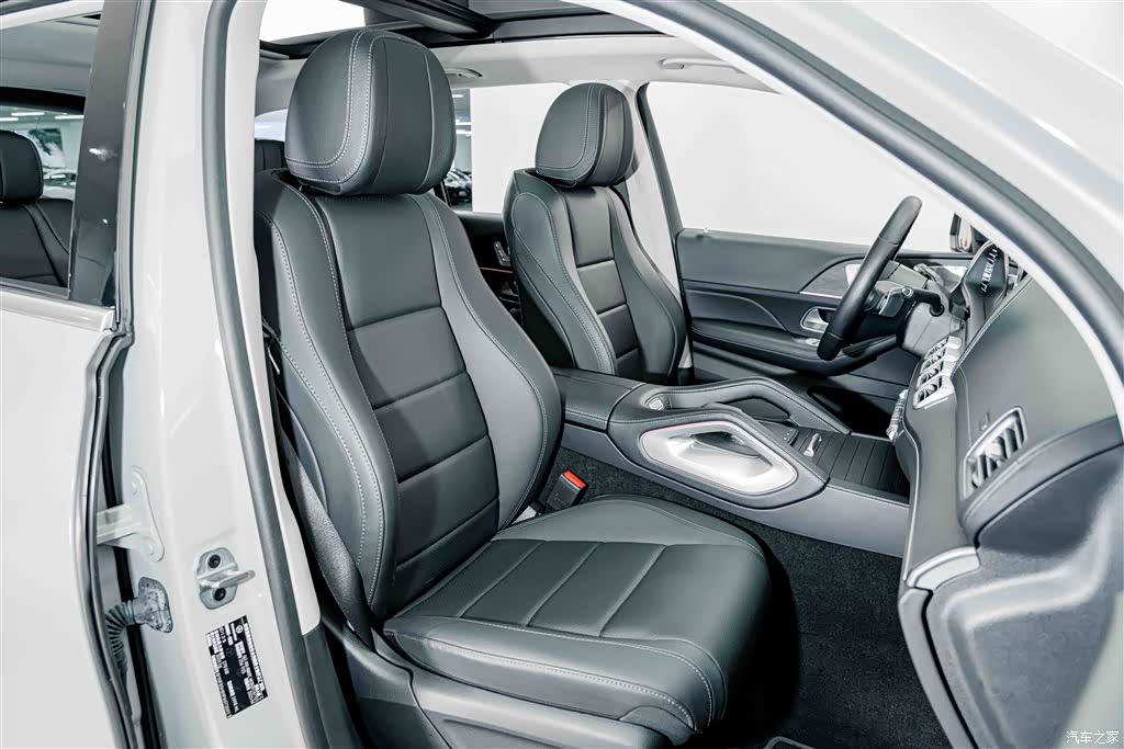 Mercedes-Benz GLE, 2023 22