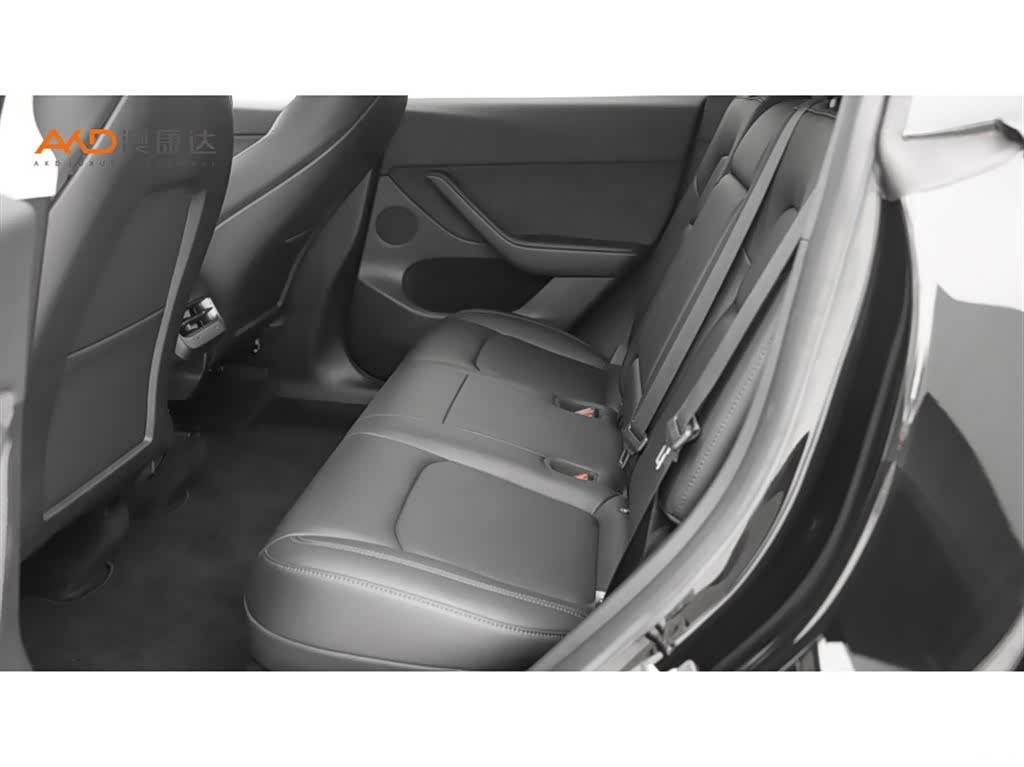 Tesla Model Y, 2022 7