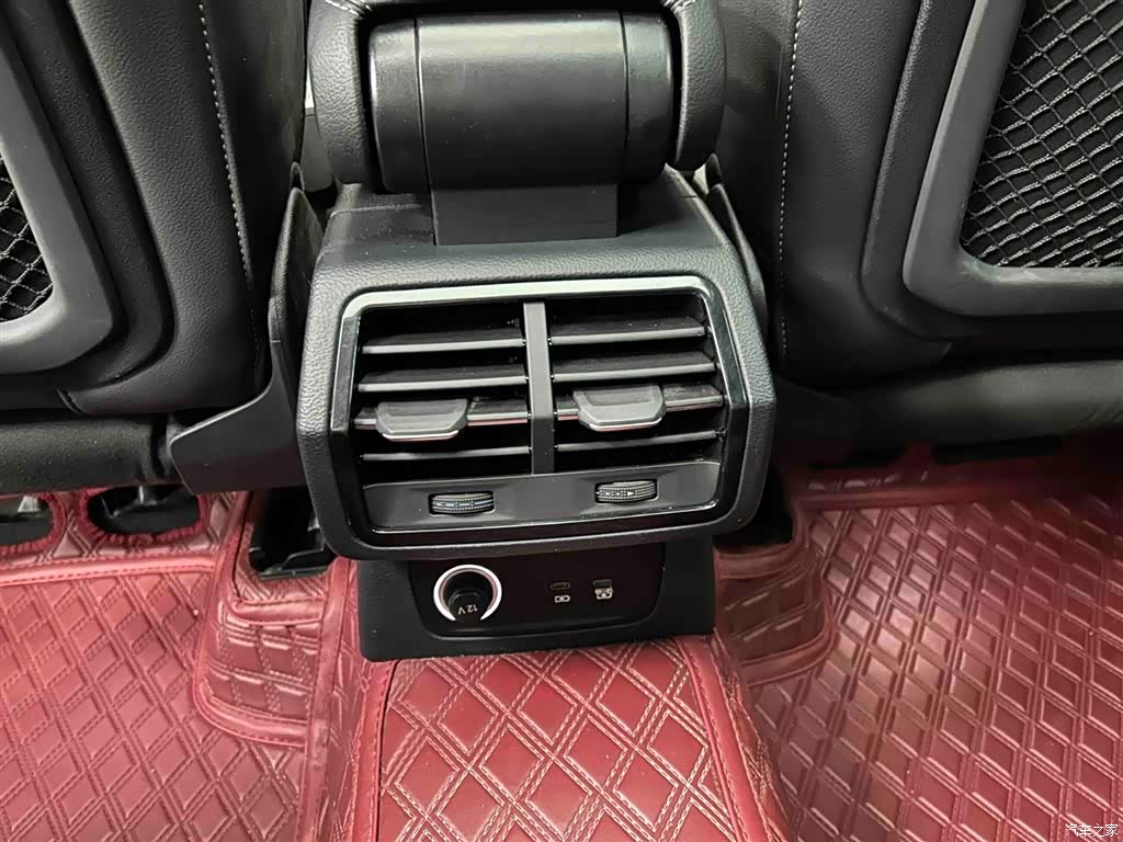 Audi Q3, 2022 15