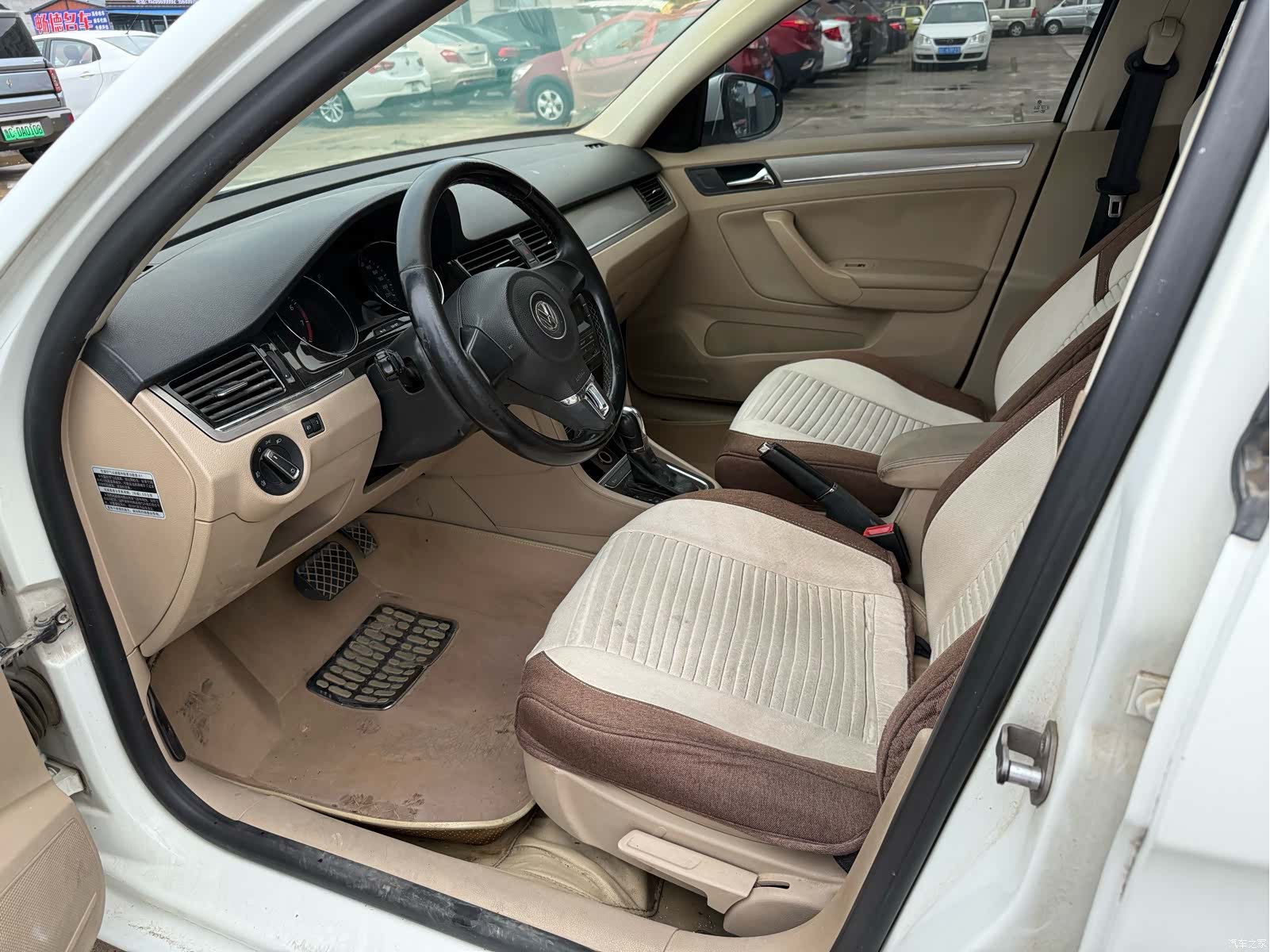 Volkswagen Bora, 2013 все фото