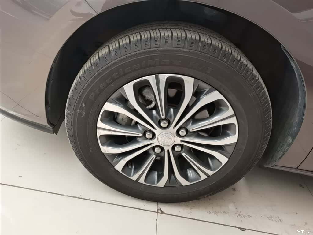 Buick GL8, 2021 23