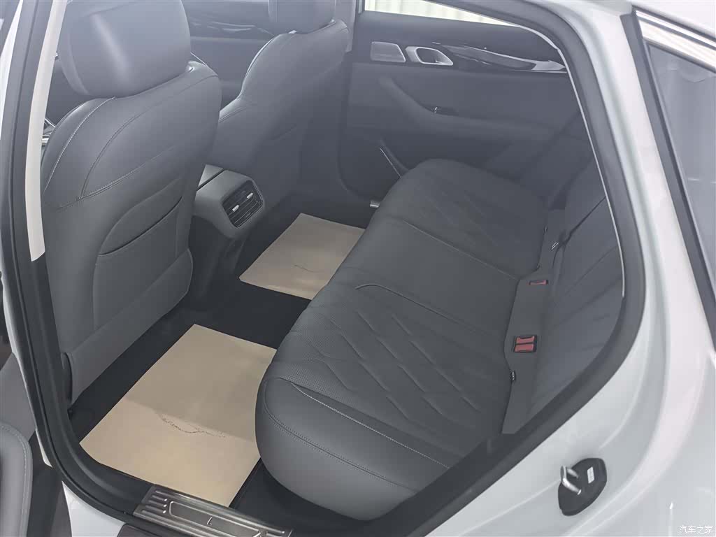 Geely A7, 2025 15
