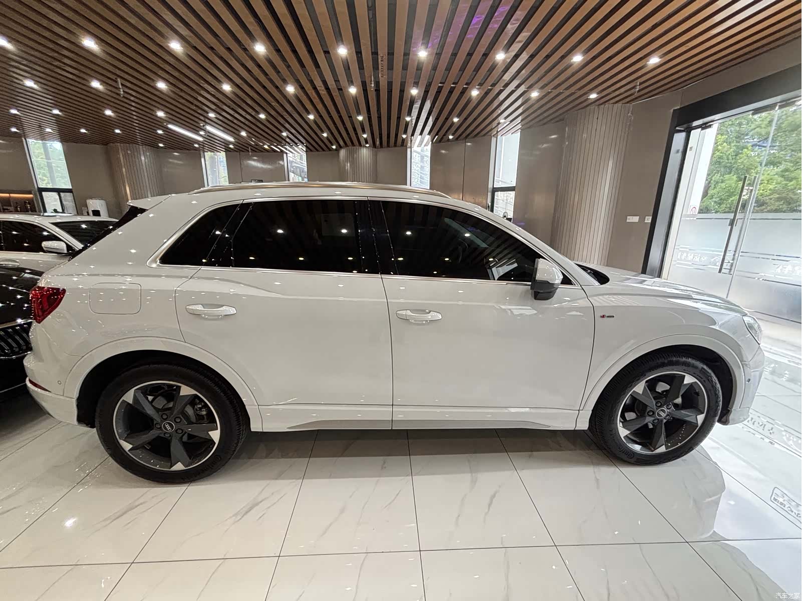 Audi Q3, 2022 7