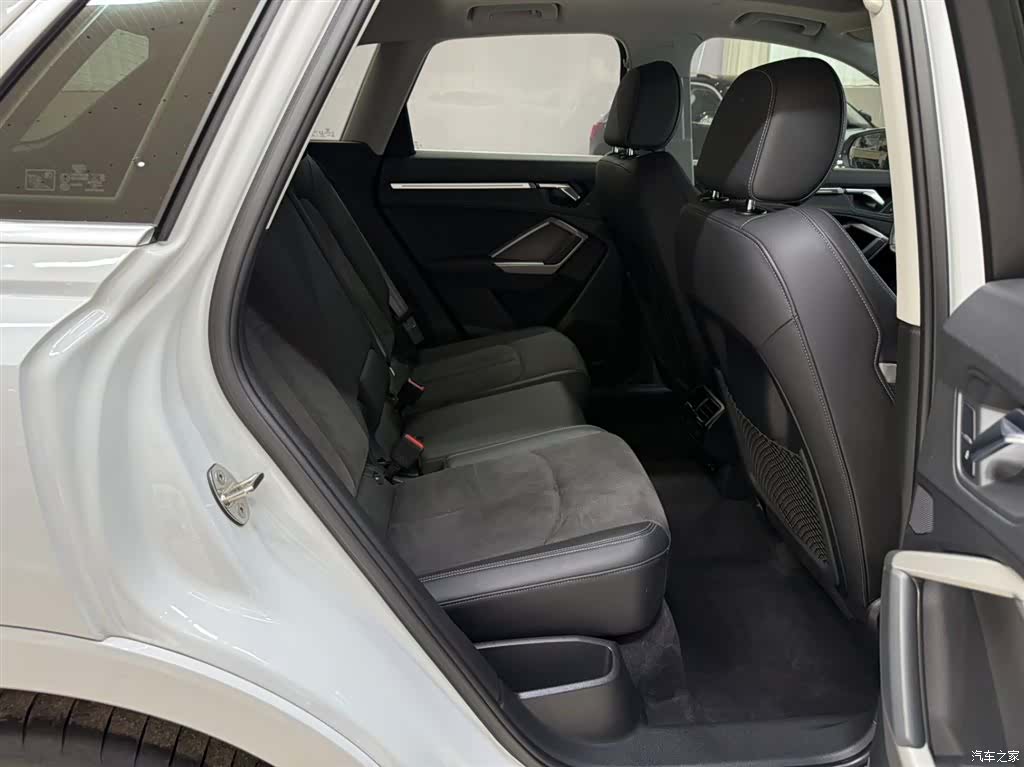 Audi Q3, 2023 22