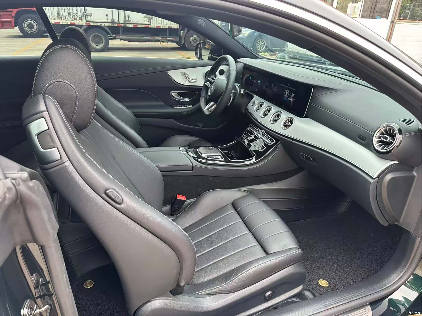 Mercedes-Benz E-Class, 2023 7