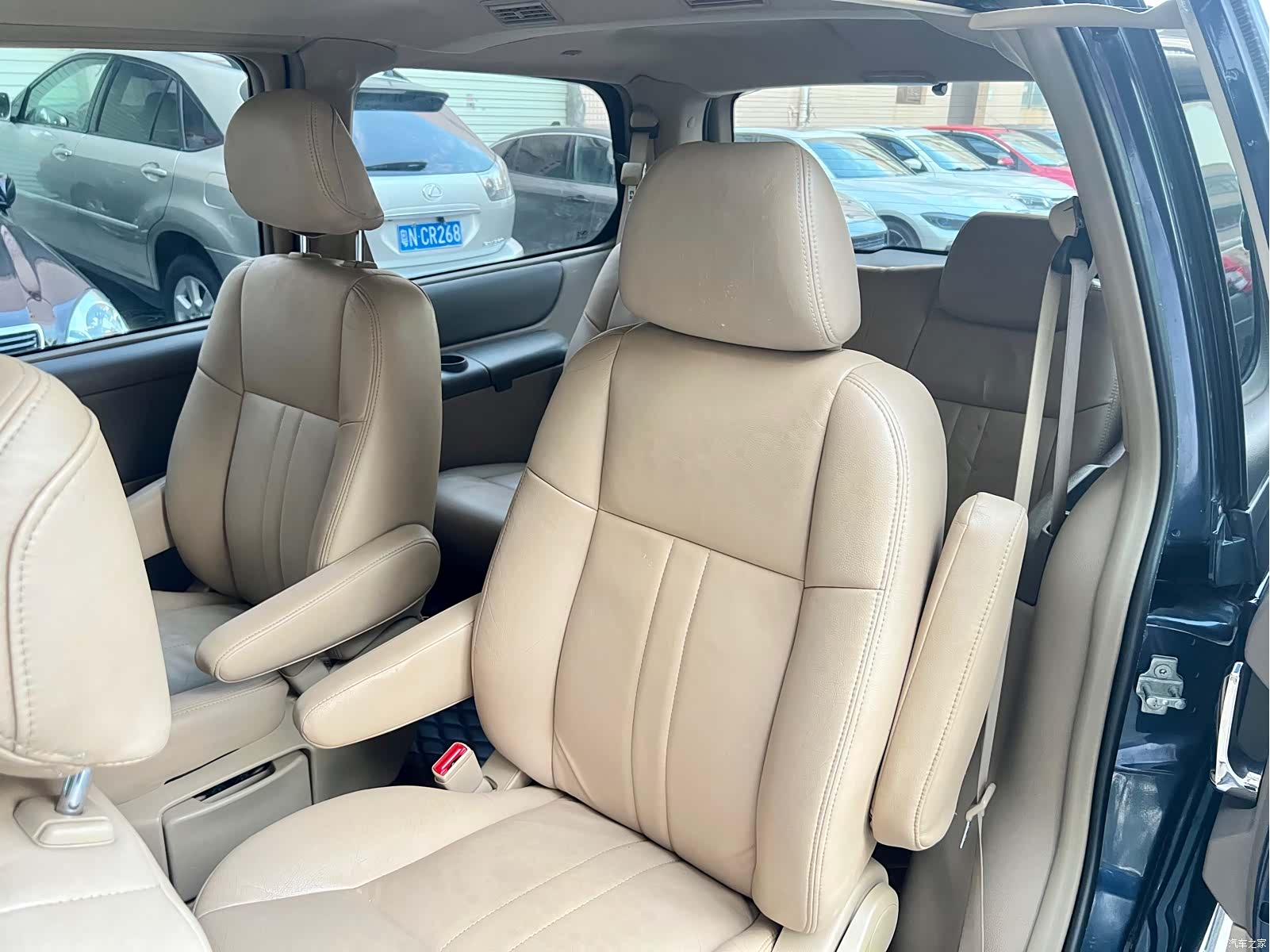 Buick GL8, 2012 10