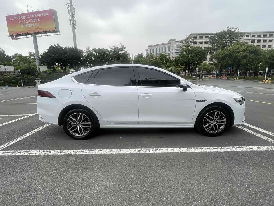 BYD Qin Yuan