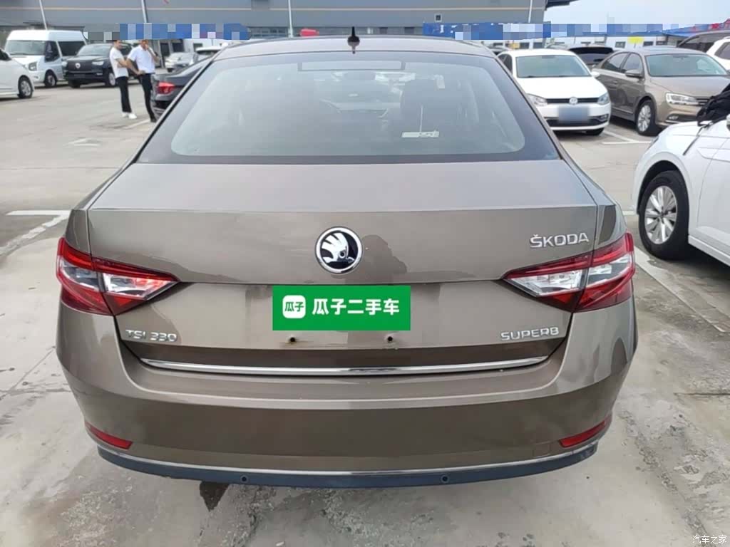Skoda Superb, 2016 6