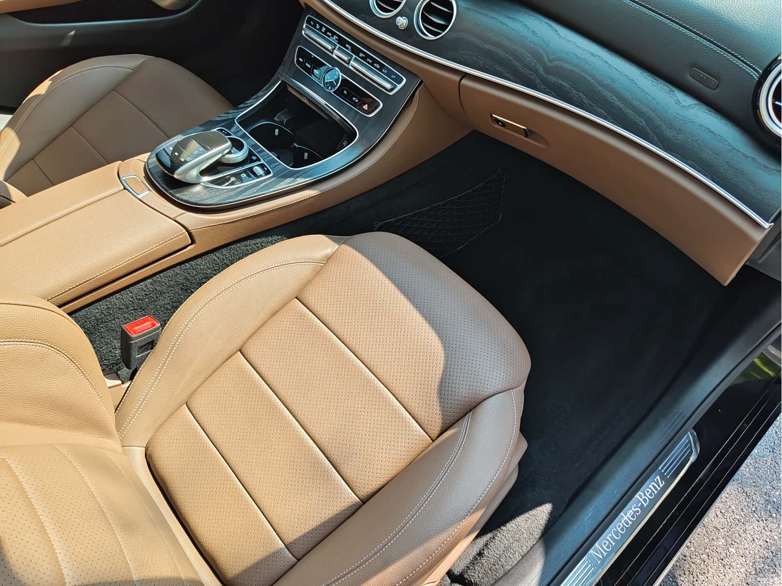 Mercedes-Benz E-Class, 2018 11