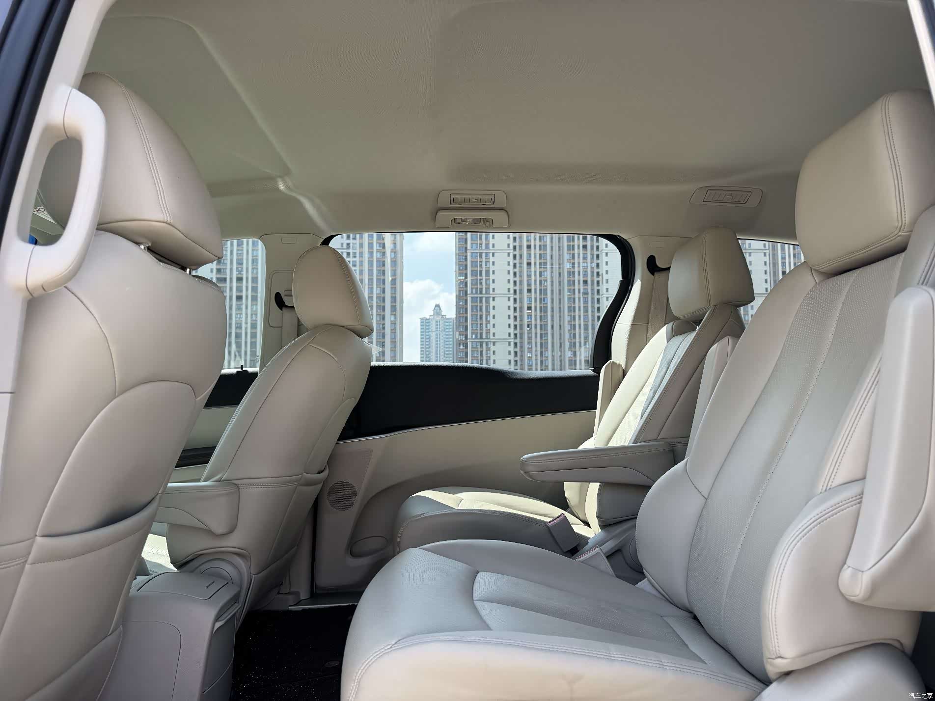 Buick GL8, 2023 14